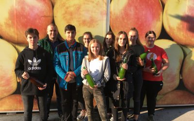 „Vom Baum in die Flasche!“ – selbstgemachter Apfelsaft