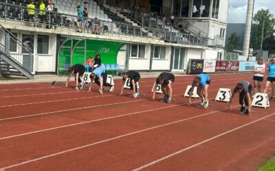 GOLD und SILBER bei den Bezirksmeisterschaften -Leichtathletik